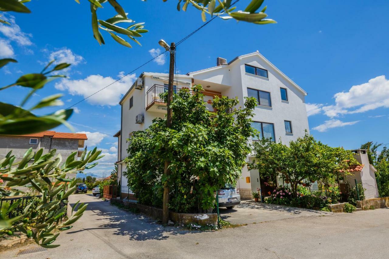 Apartments Mila คาชเตลา ภายนอก รูปภาพ