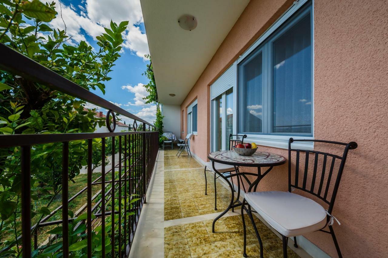 Apartments Mila คาชเตลา ภายนอก รูปภาพ