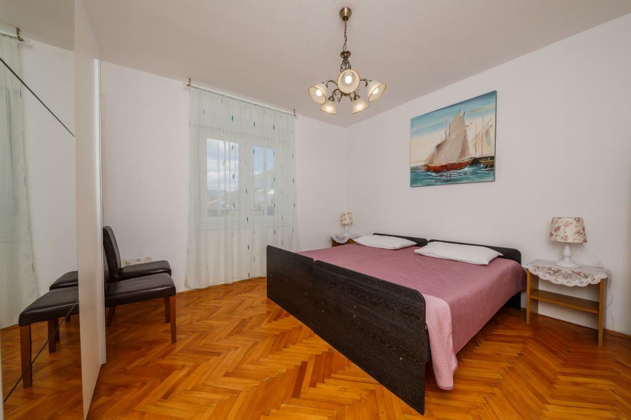 Apartments Mila คาชเตลา ภายนอก รูปภาพ